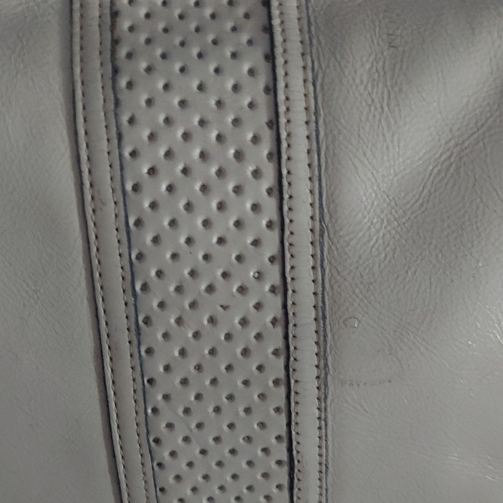 3 For $12 Cream Womens Handbag - Picture 16 of 16